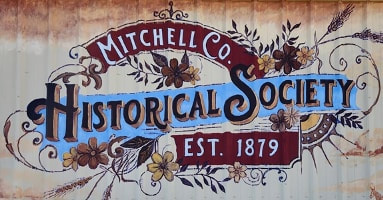 photo of Mitchell County Historical Society Museum, mural, Beloit KS,